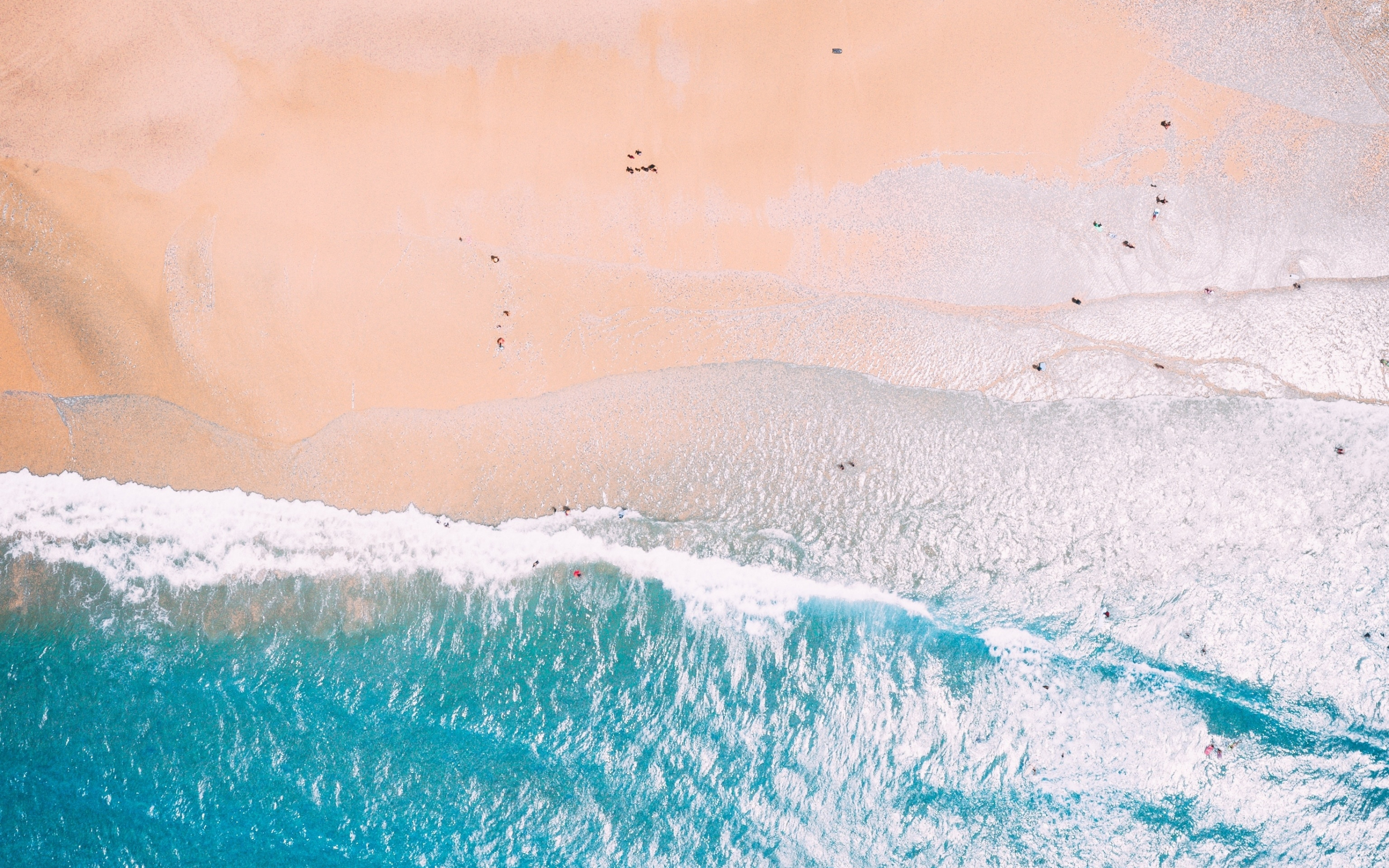 Blue sea, beach, sunny day, aerial shot, summer, 2880x1800 wallpaper