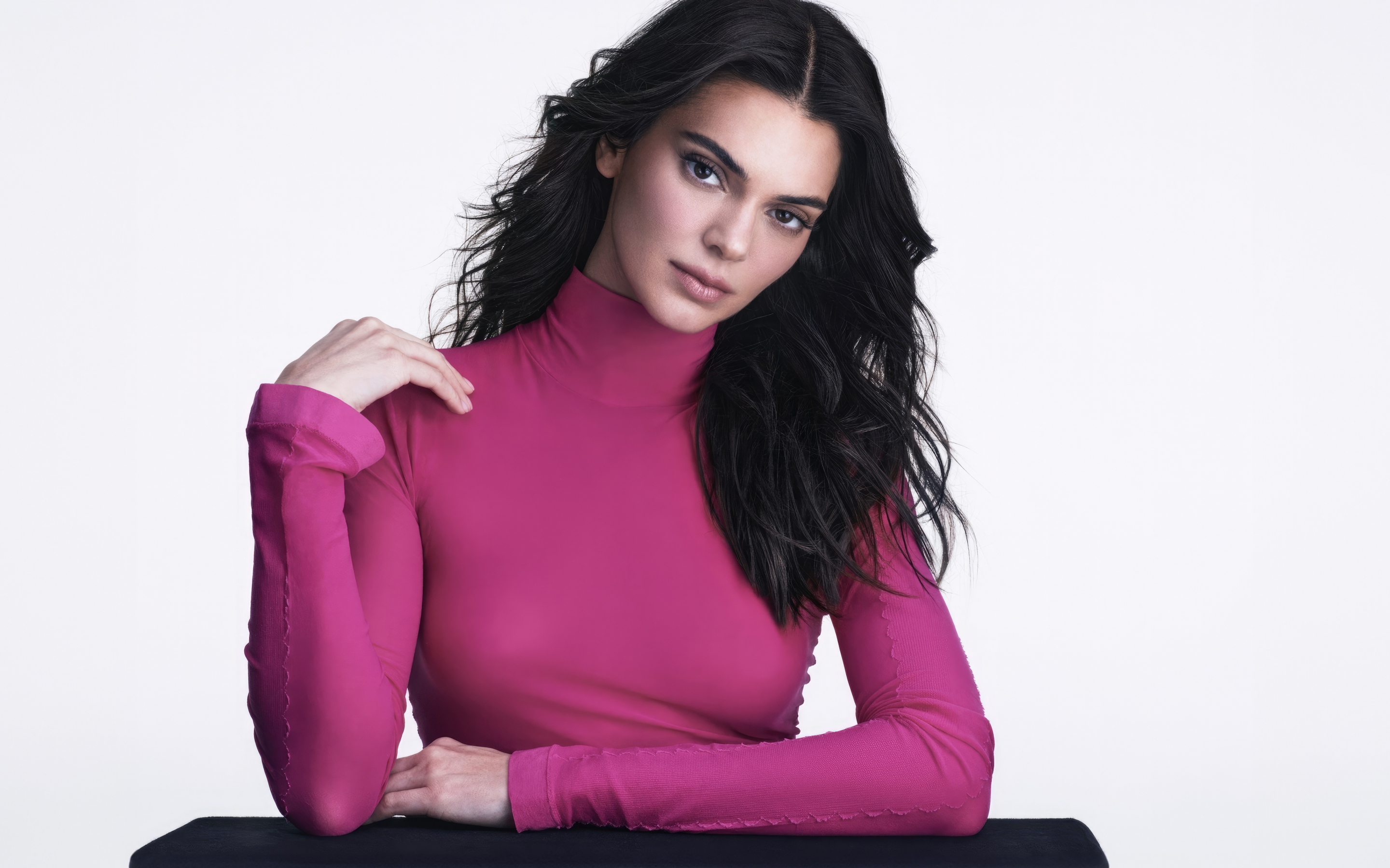Kendall Jenner, Timeless Elegance, pretty model, 2880x1800 wallpaper