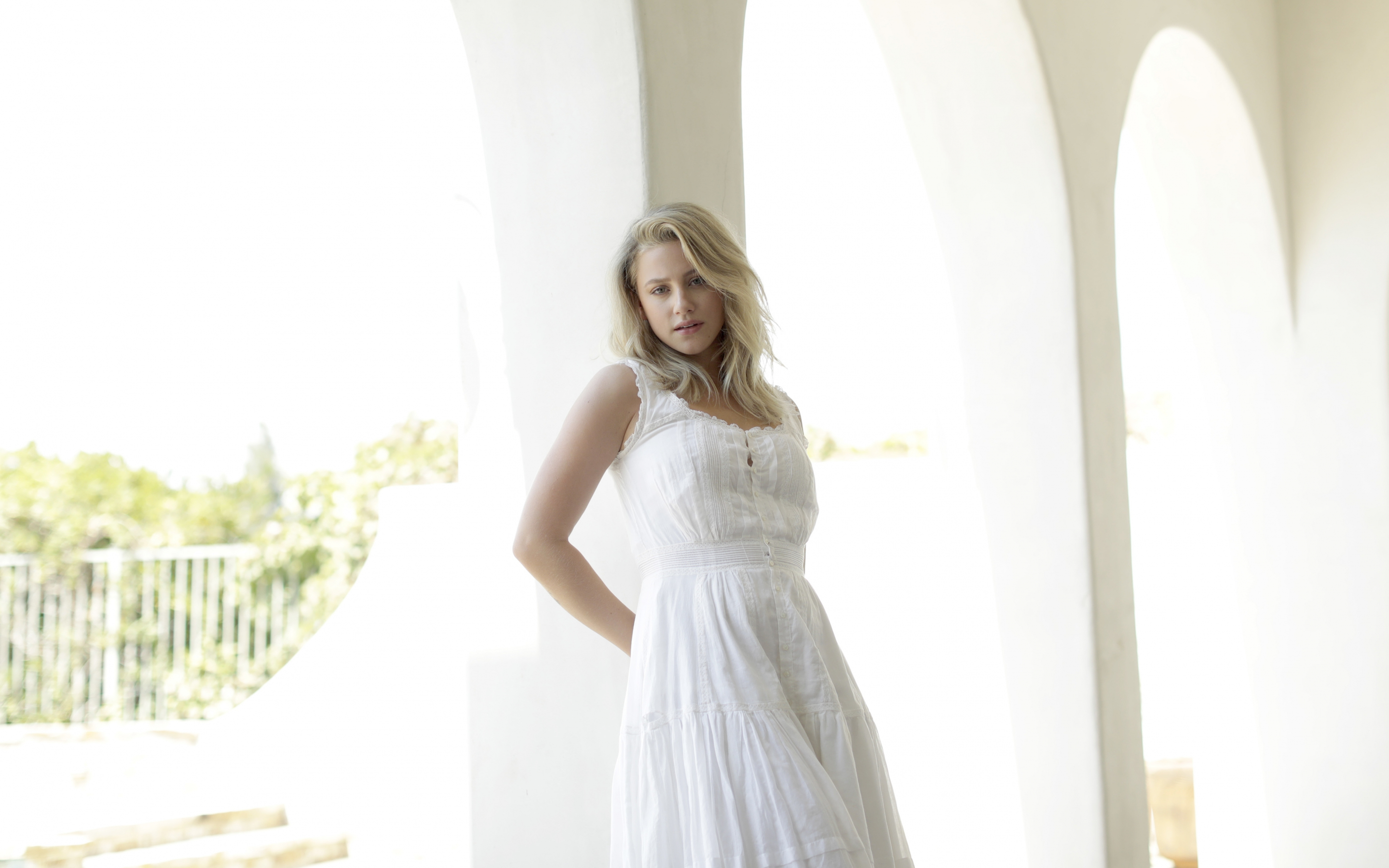 Beautiful, white dress, Lili Reinhart, 2880x1800 wallpaper