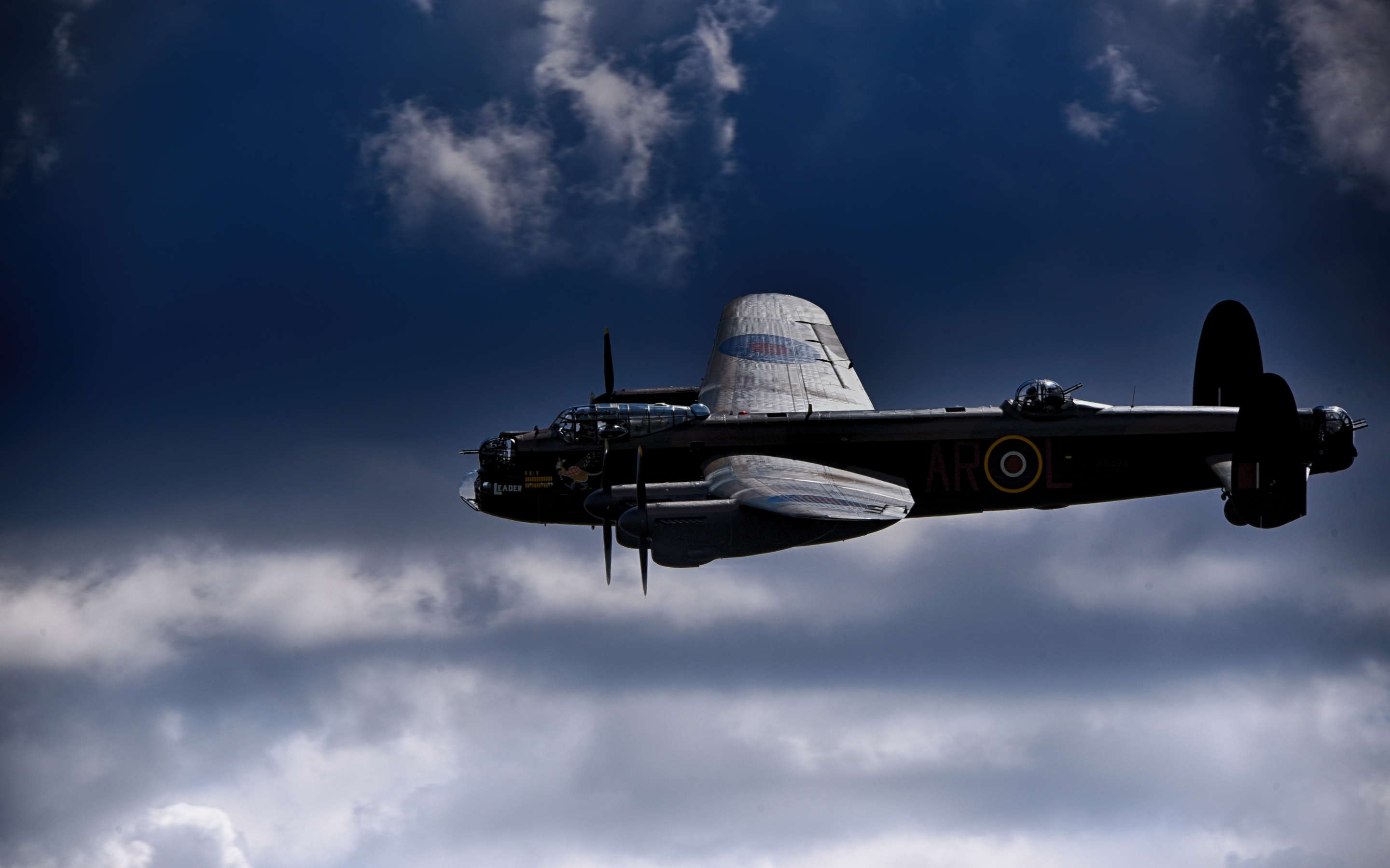Avro Lancaster, fighter airplane, aircraft, military, sky, 2880x1800 wallpaper