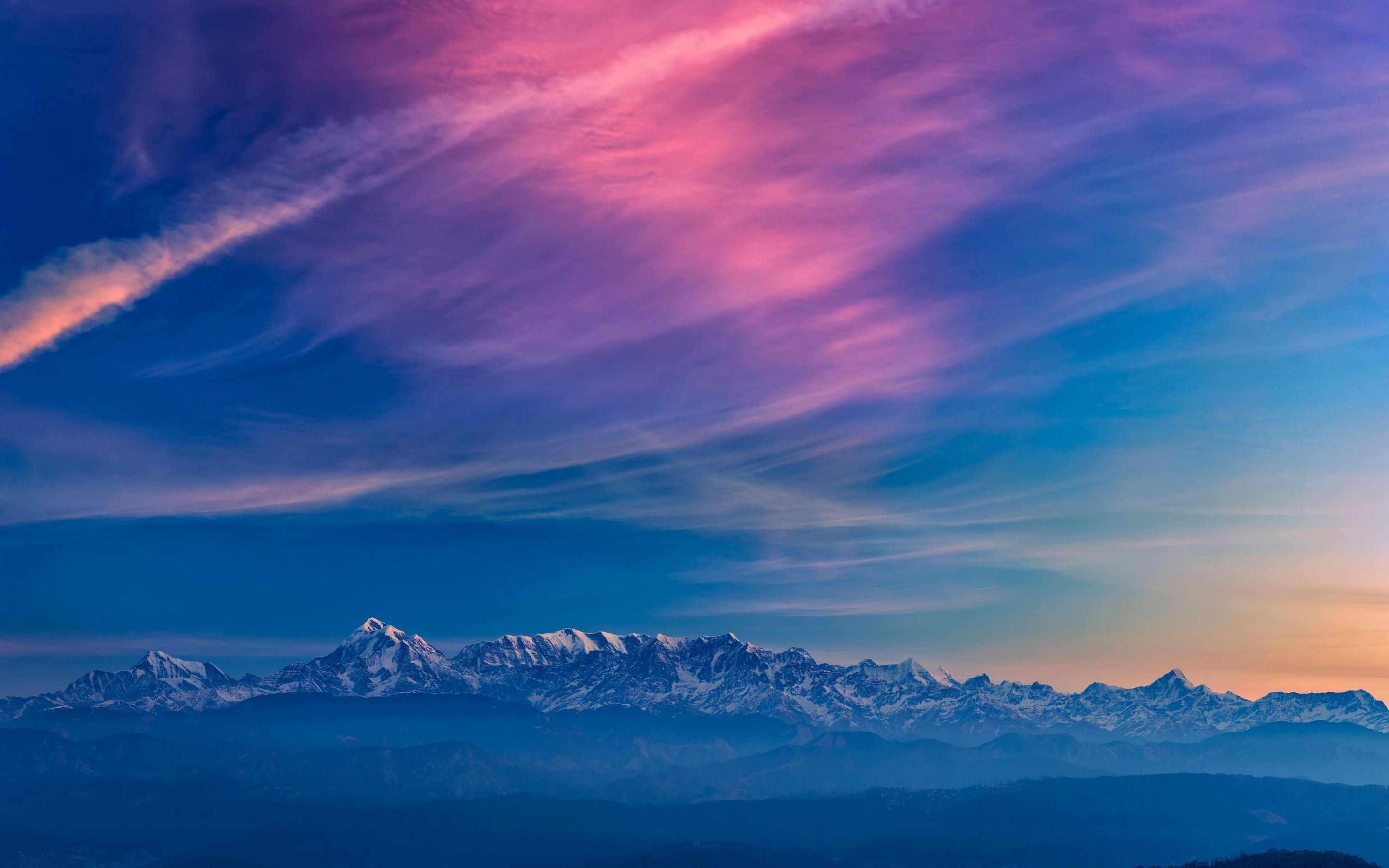 Horizon, blue sky, mountains, fog, sunset, 2880x1800 wallpaper