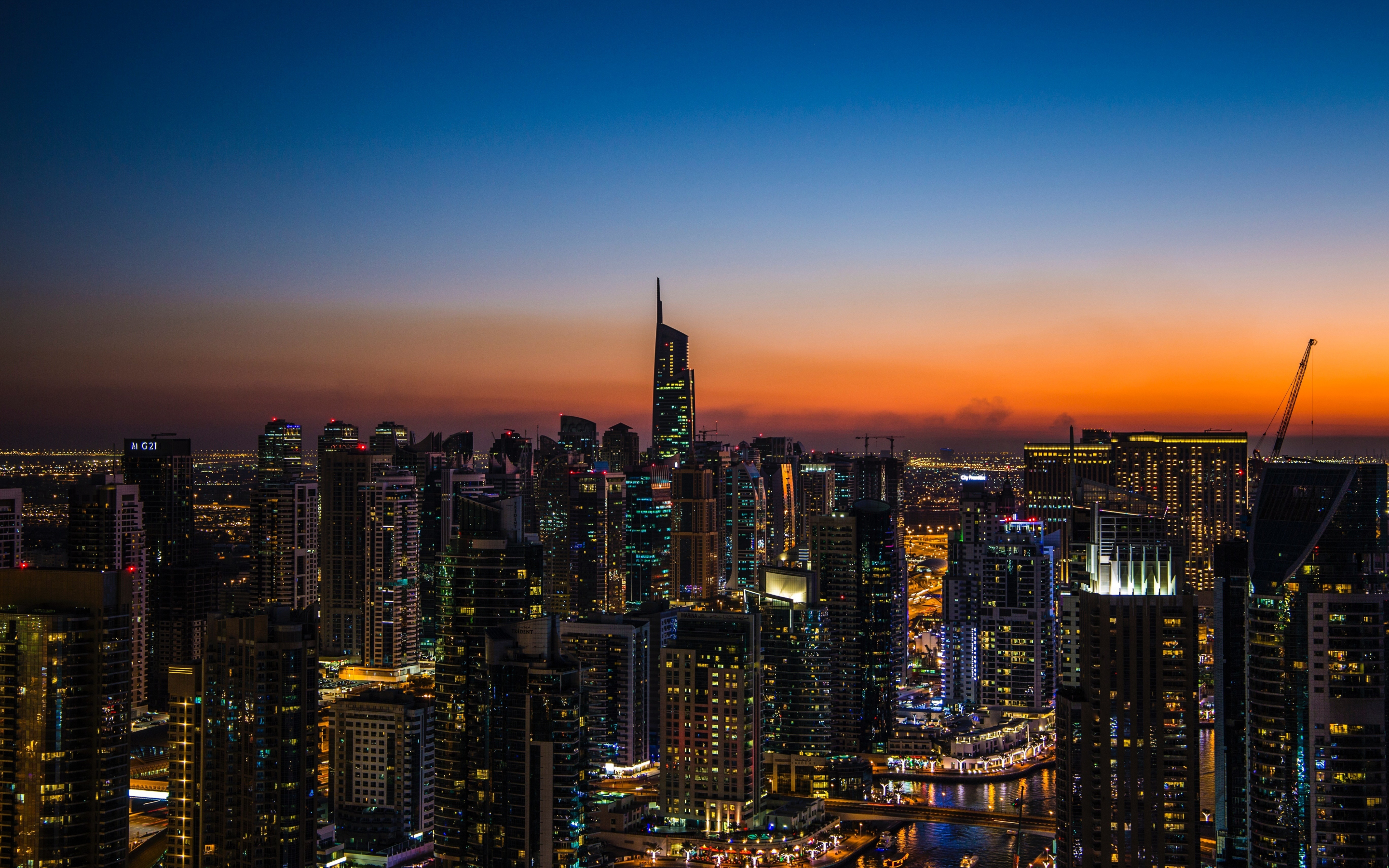 Cityscape, night of city, Dubai, 2880x1800 wallpaper