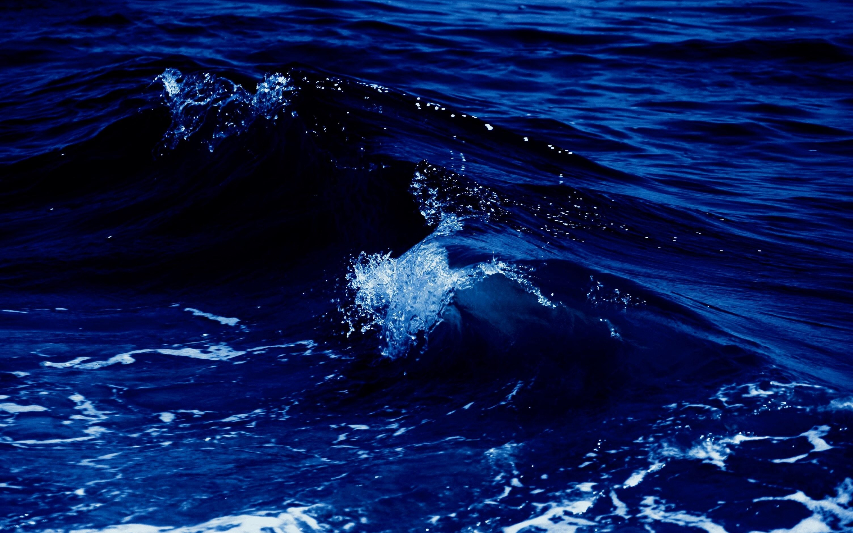 Body of water, waves, blue sea, 2880x1800 wallpaper