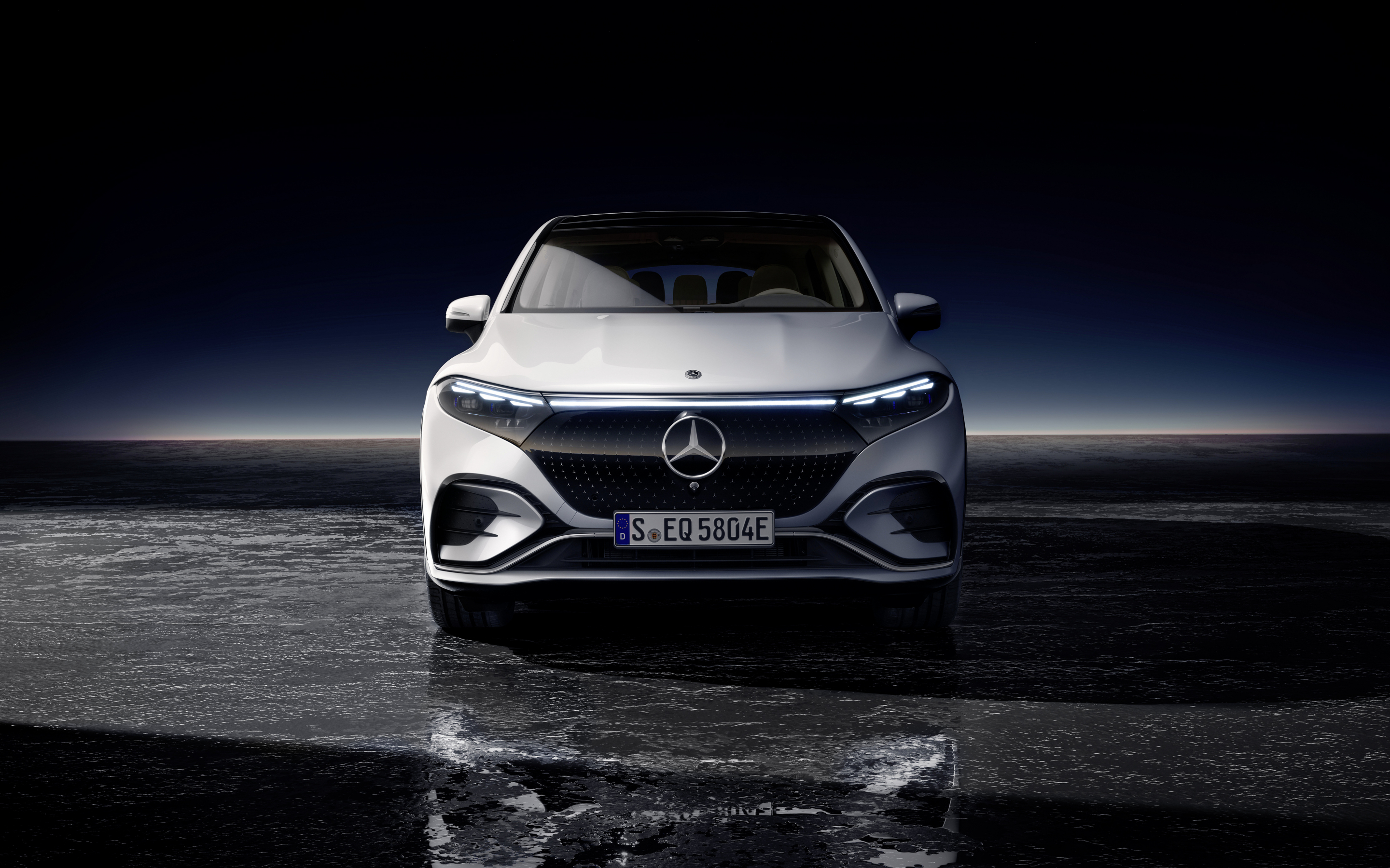 2022 Mercedes-Benz EQS SUV, luxury white car, 2880x1800 wallpaper