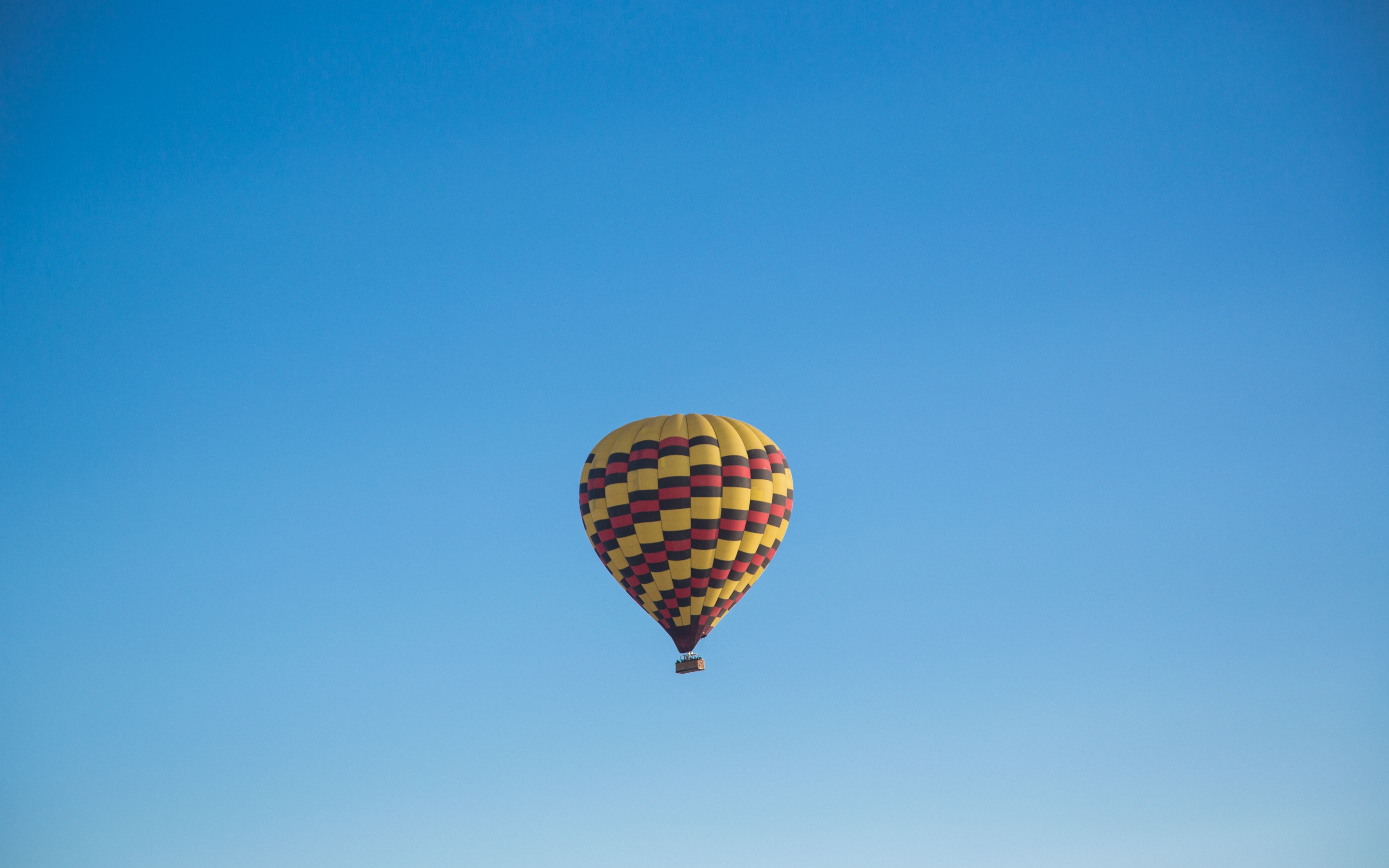 Hot air balloon, colorful, sky, 2880x1800 wallpaper