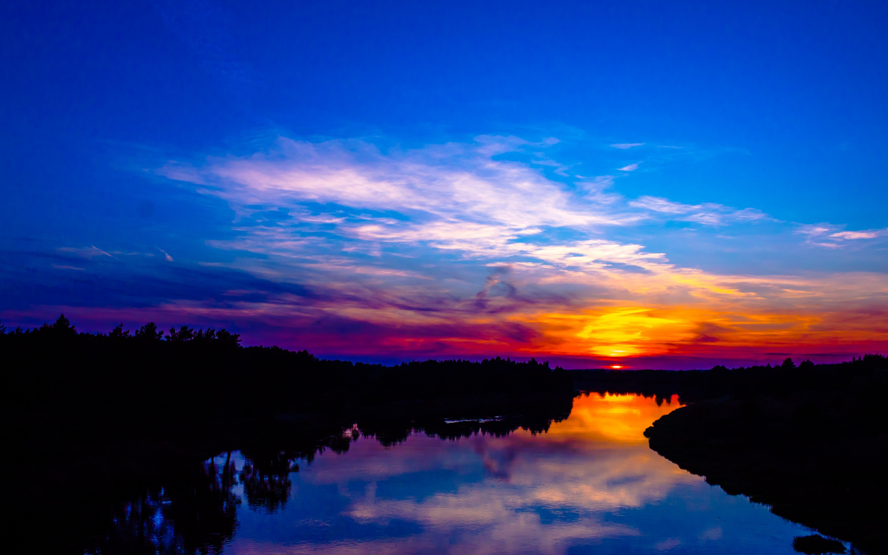 Sunset, skyline, river, reflections, 2880x1800 wallpaper