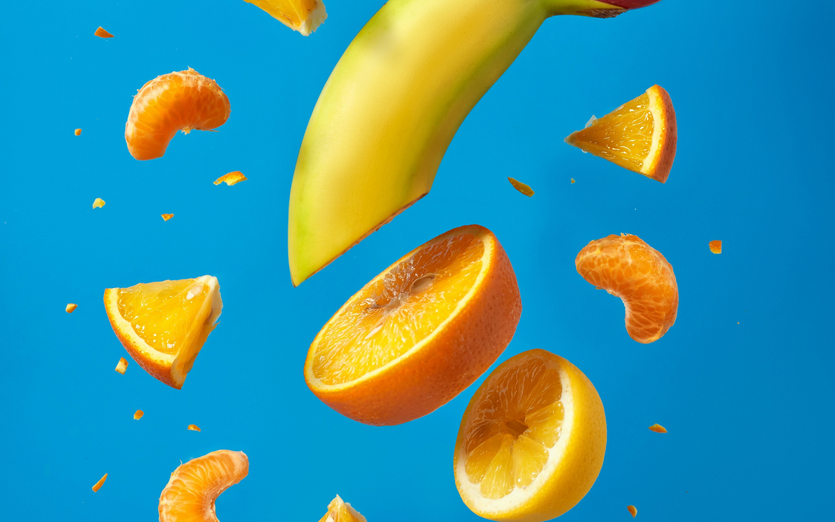 Banana-orange fruit slices, close up, 2880x1800 wallpaper