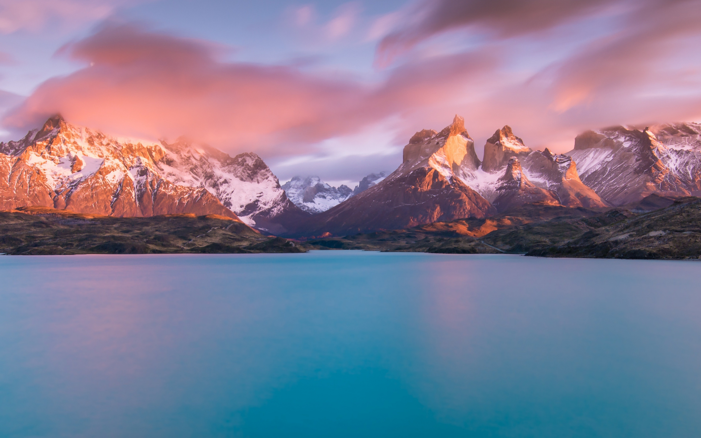 Lake Pehoé, Torres del Paine National Park, mountains, nature, 2880x1800 wallpaper