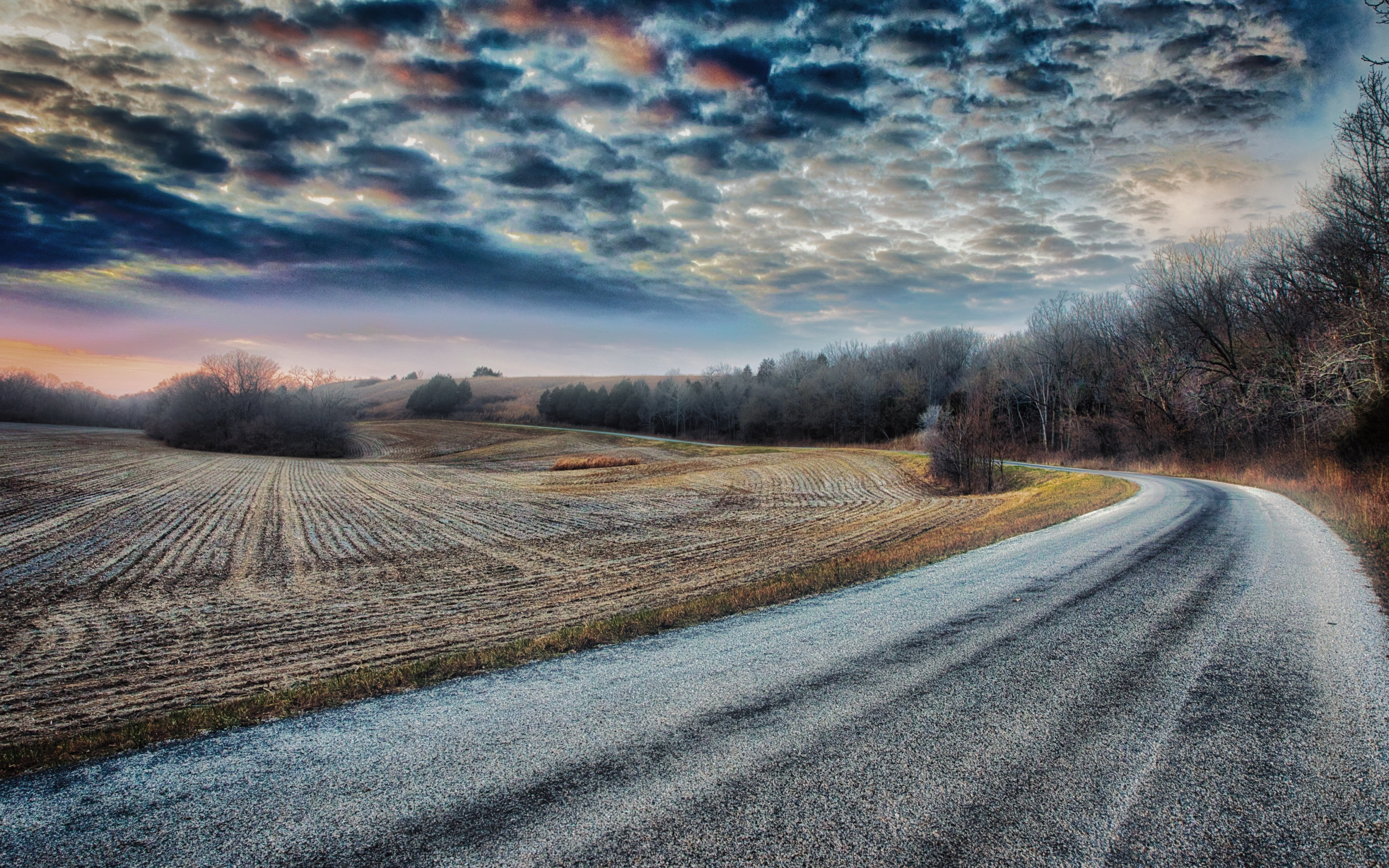 Farms along roadside, landscape, sunset, 2880x1800 wallpaper