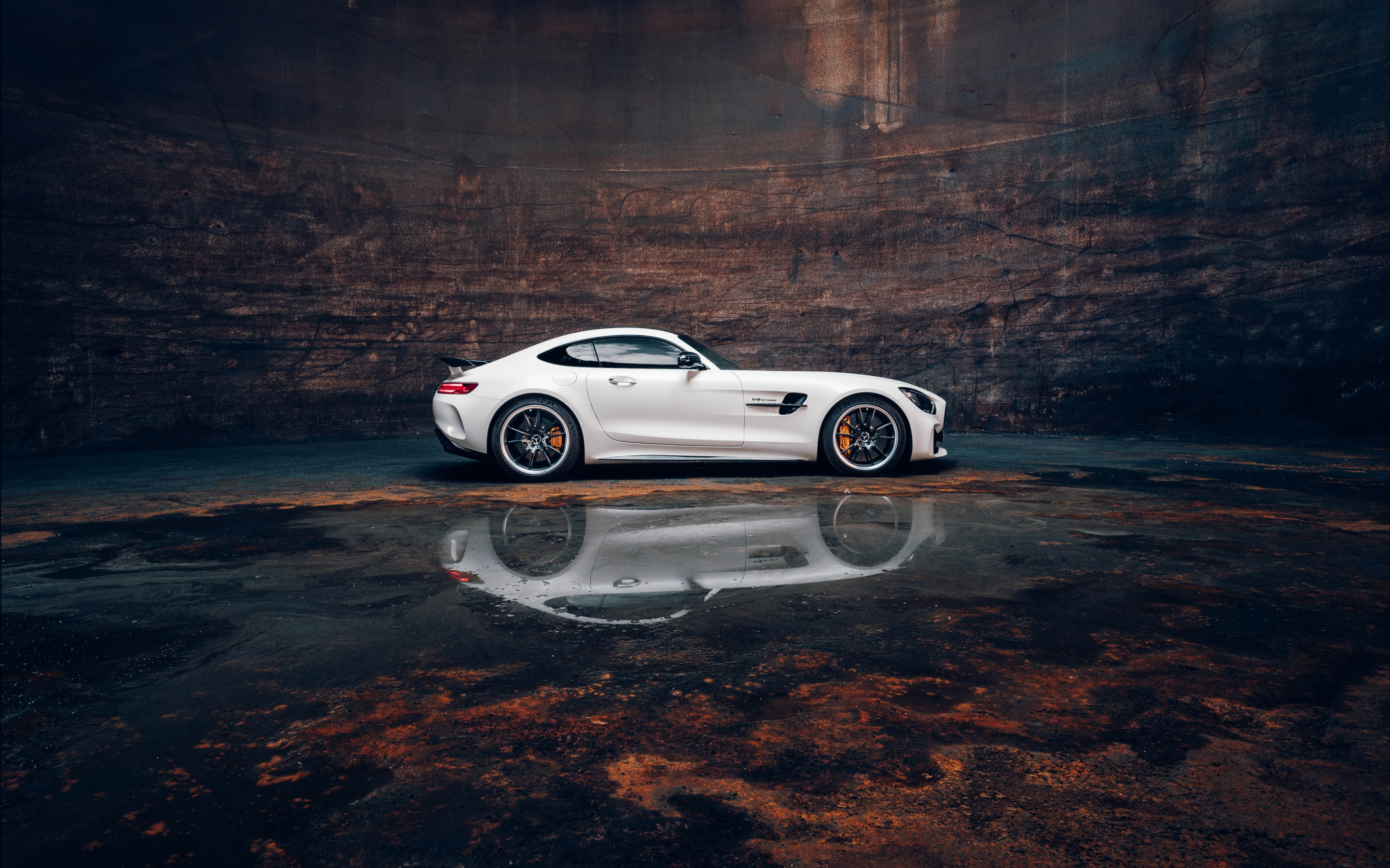 Sports car, white, Mercedes-AMG GT R, 2880x1800 wallpaper