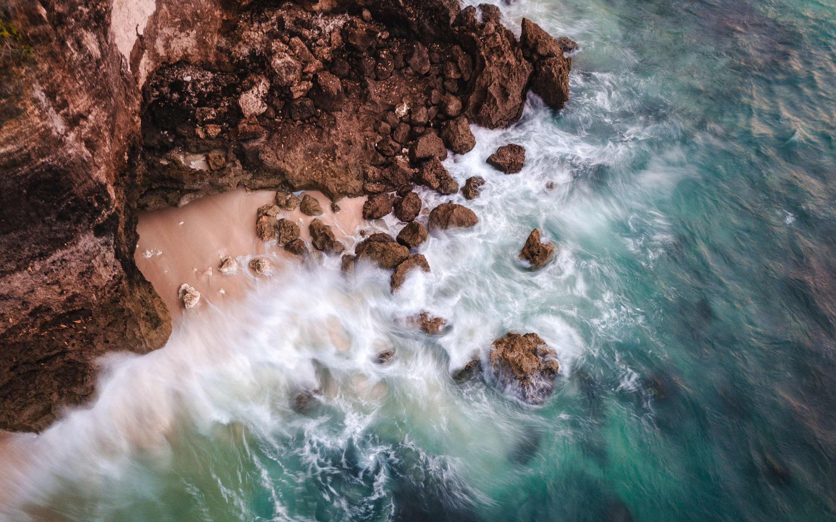 Coast, soft, sea waves, rocks, nature, 2880x1800 wallpaper