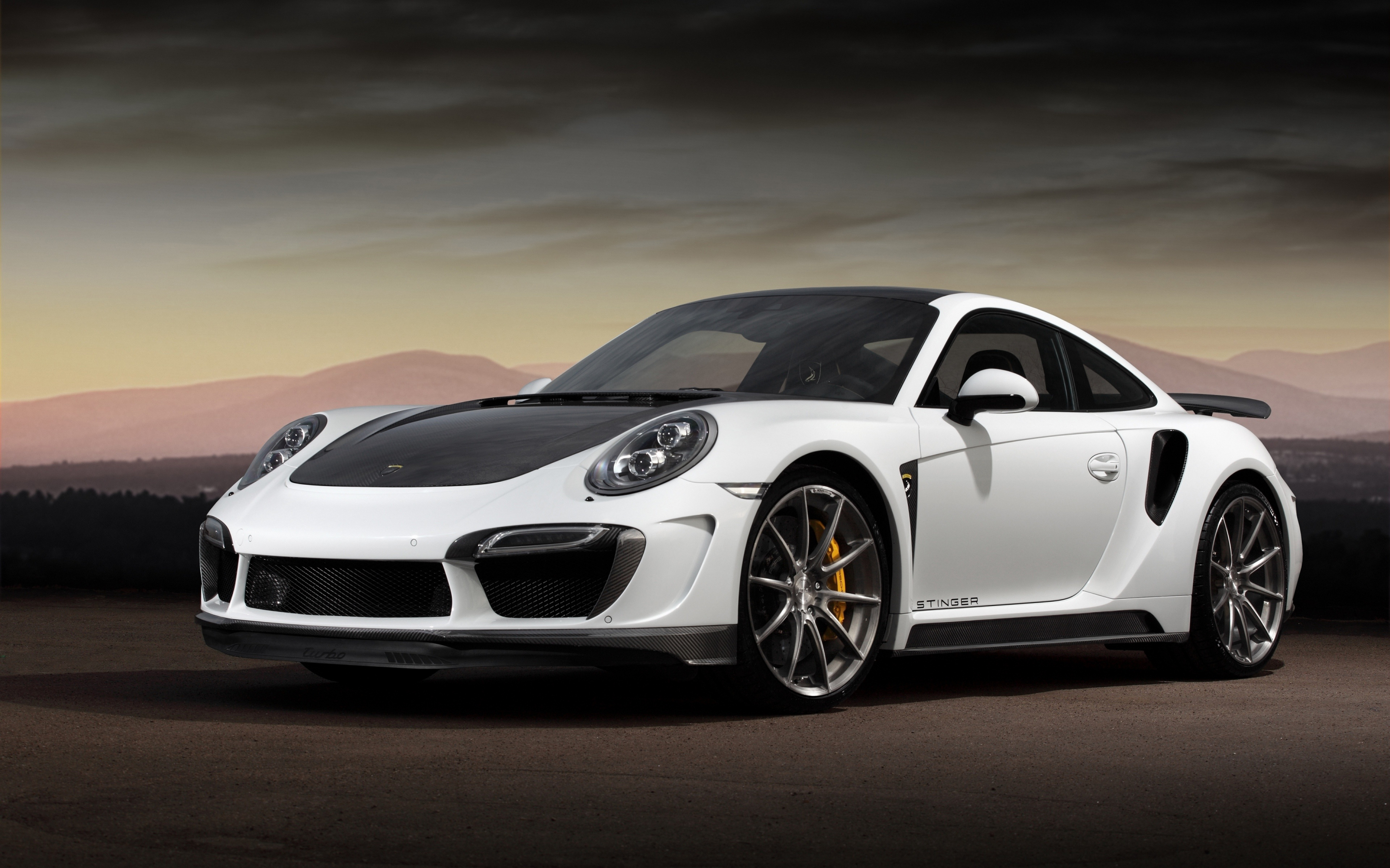 White, Porsche 911, sports car, 2880x1800 wallpaper