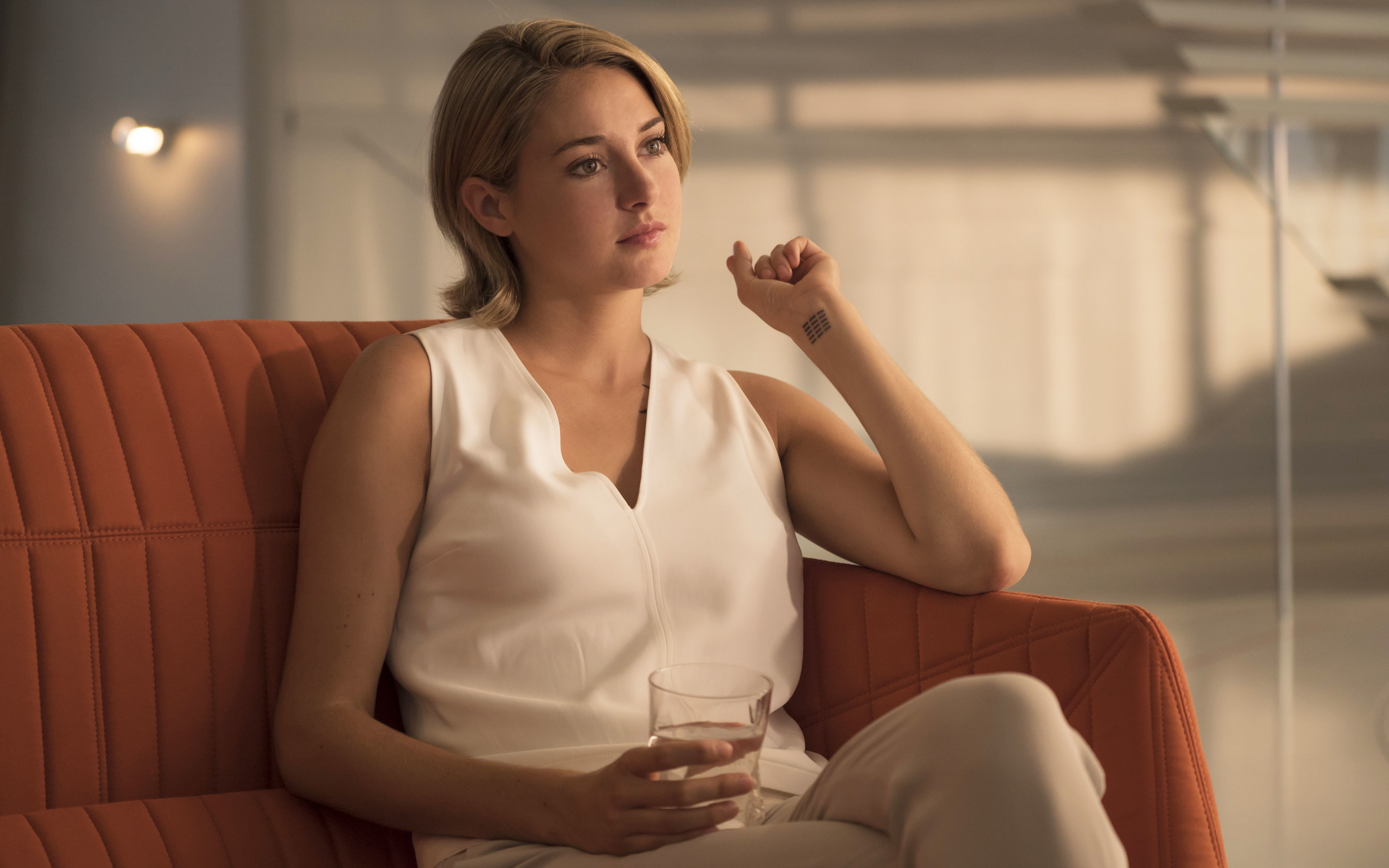 Shailene Woodley, actress, movie, sit, 2880x1800 wallpaper