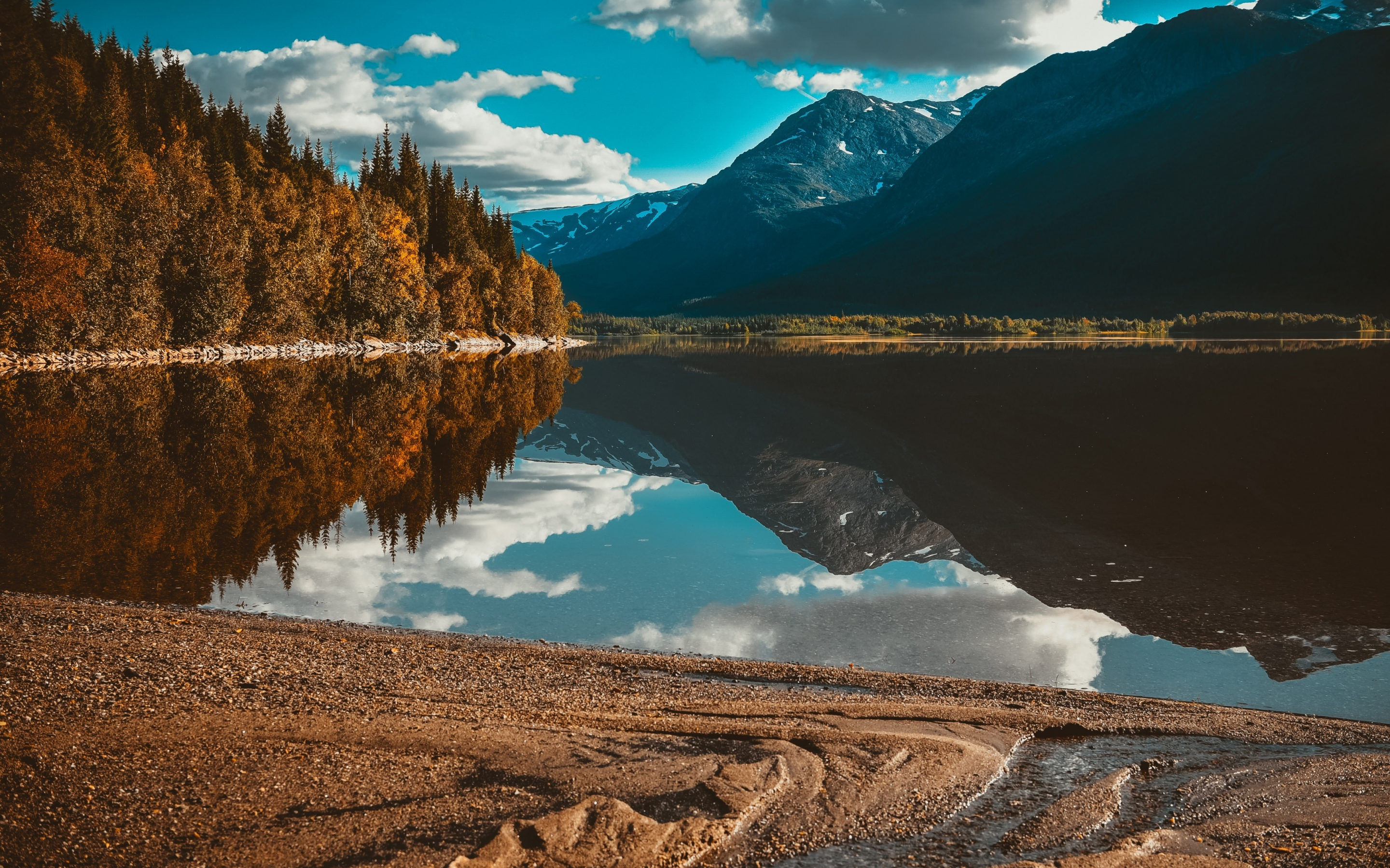 Lake, nature, trees, mountains, reflections, forest, 2880x1800 wallpaper