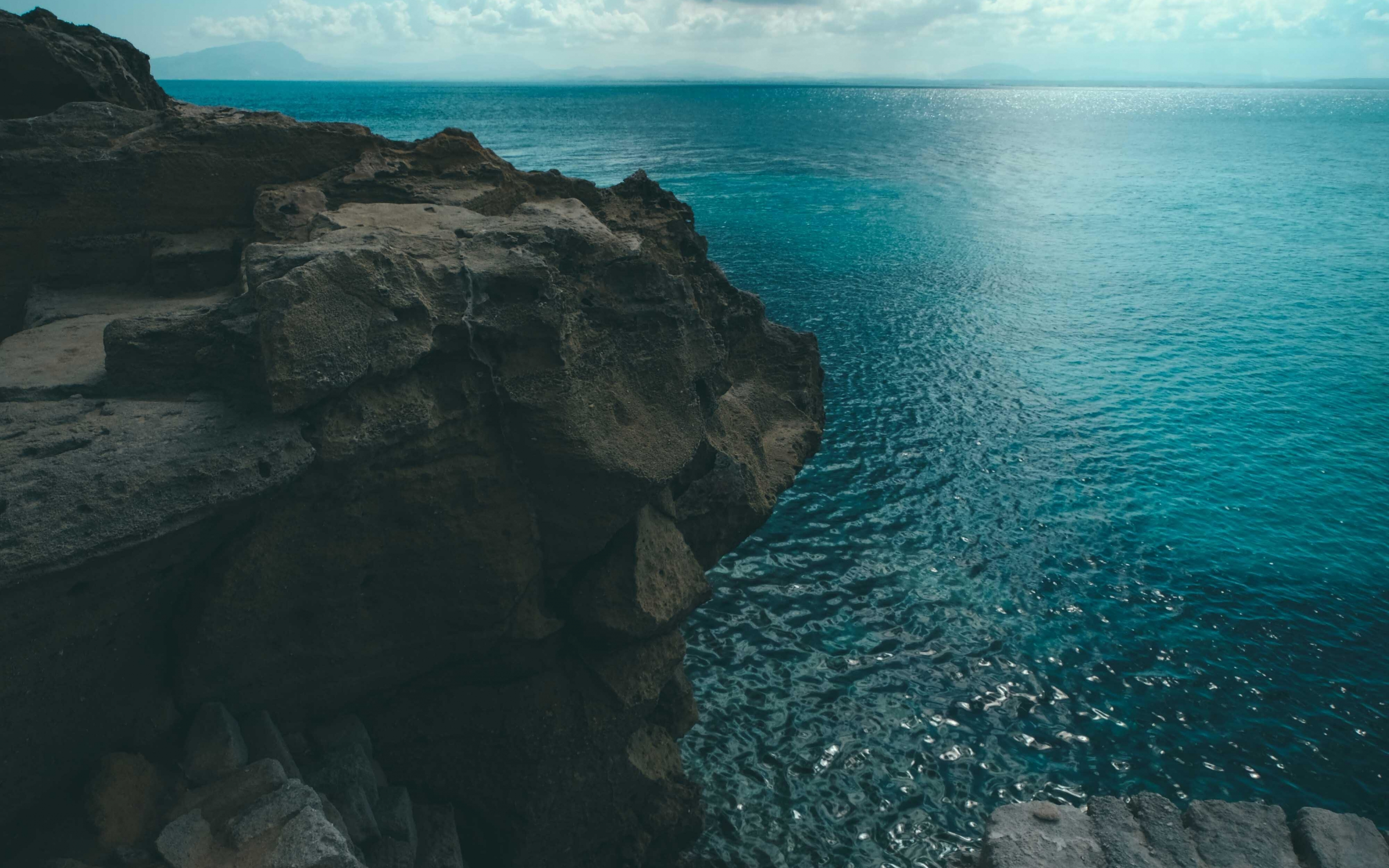 Cliff, coast, sea, nature, 2880x1800 wallpaper
