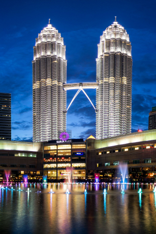 Petronas Towers, Kuala Lumpur, skyline, buildings, night, 240x320 wallpaper