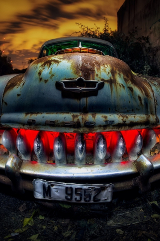 Wreck, classic car, glow, 240x320 wallpaper