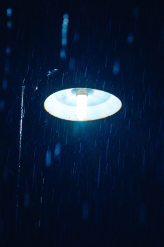 Lantern, lamp, rain, dark, night, 240x320 wallpaper
