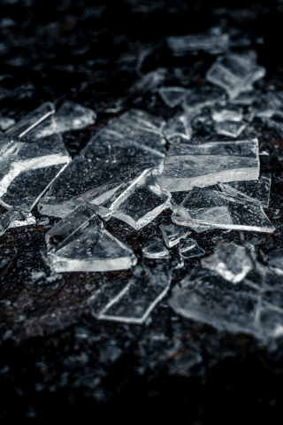 Ice shards, macro, 240x320 wallpaper