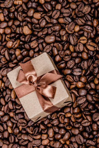 Gift box, coffee beans, 240x320 wallpaper