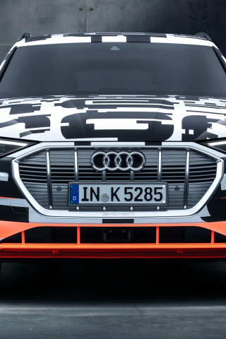 Audi e-Tron prototype, front, 240x320 wallpaper
