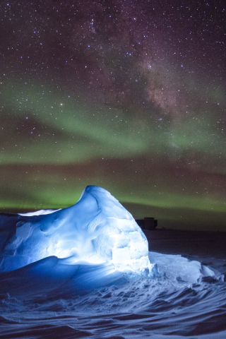 Iceberg, Northern Lights, sea, night, nature, 240x320 wallpaper