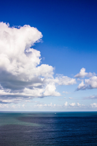 White clouds, sky, blue sea, nature, 240x320 wallpaper
