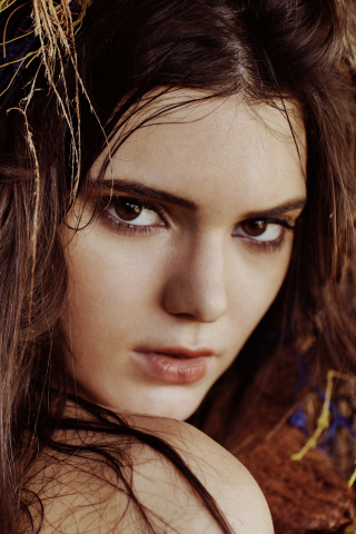 Beautiful eyes, Kendall Jenner, 240x320 wallpaper
