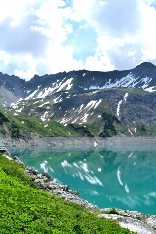 Green lake, nature, mountains, 240x320 wallpaper