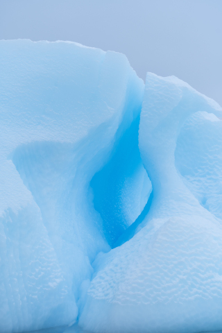 Blue-white ice, glacier, closeup, 240x320 wallpaper