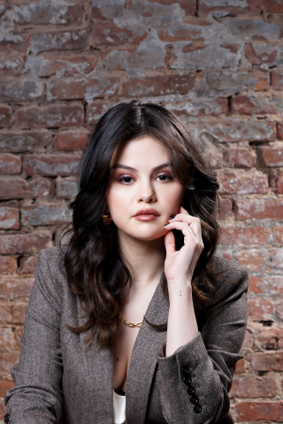 Gorgeous, brunette, Selena Gomez, 2021, 240x320 wallpaper