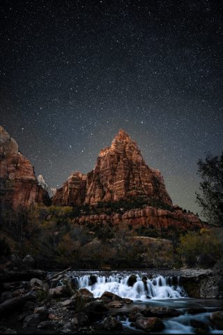 Starry night, cliff, water stream, nature, 240x320 wallpaper