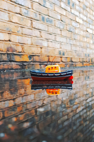 Boat, toy, float, reflections, 240x320 wallpaper