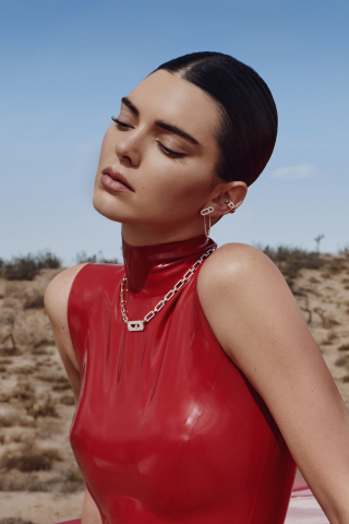 2023, in red Kendall Jenner, super model, 240x320 wallpaper