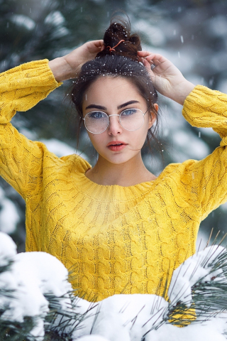 Winter, woman model, arms up, outdoor, sunglasses, 240x320 wallpaper