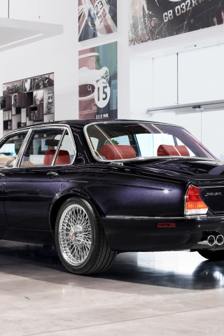 Jaguar xj6, land rover, classic car, rear view, 240x320 wallpaper