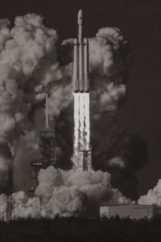 Spacex, falcon heavy, rocket, launch, dust clouds, 240x320 wallpaper