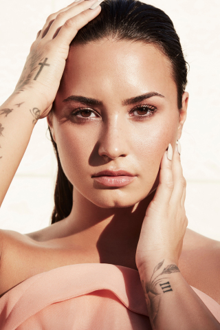 Demi Lovato, singer, face, 240x320 wallpaper