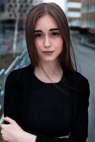 Download wallpaper 240x320 beautiful, brown eyes, woman, model, old ...