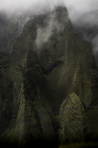 Green, mountains, clouds, mist, 240x320 wallpaper