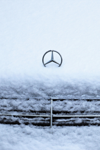 Winter, snow layer, cars, Mercedes-Benz, 240x320 wallpaper
