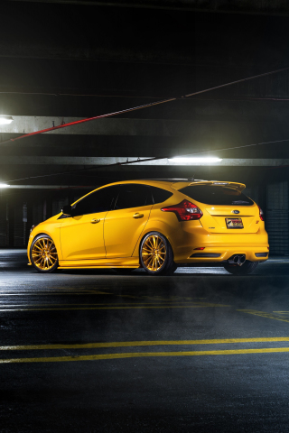 Download wallpaper 240x320 parking lot, ford focus rs, old mobile, cell  phone, smartphone, 240x320 hd image background, 9191