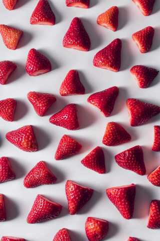 Slices, strawberry, fruits, 240x320 wallpaper