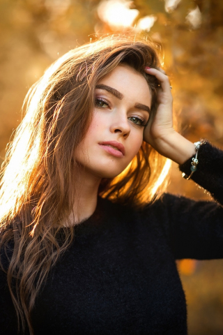 Portrait, girl model, outdoor, autumn, 240x320 wallpaper