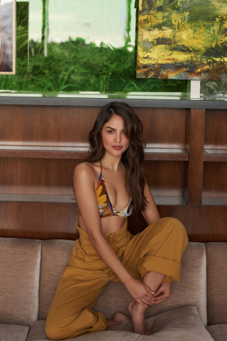 Eiza Gonzalez, beautiful, actress, 2020, 240x320 wallpaper