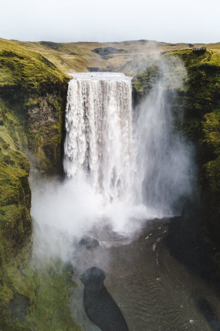 Nature, waterfall, greenfield, Skogafoss, 240x320 wallpaper