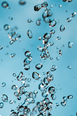 Water drops, close up, transparent, 240x320 wallpaper