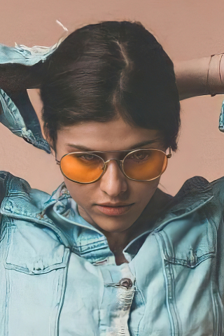 Alexandra Daddario, 2020, actress, yellow goggles, 240x320 wallpaper