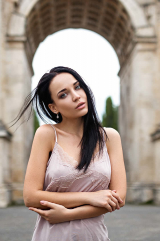 Woman model, crossed arms, Angelina Petrova, 240x320 wallpaper