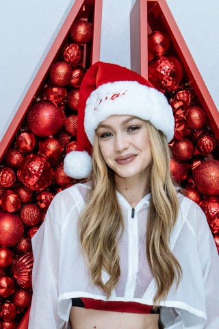 Gigi Hadid, reebok, Christmas event, smile, 240x320 wallpaper